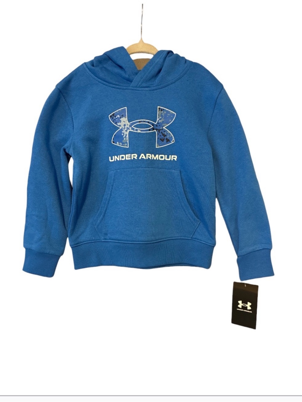 Under Armour Boys' Fleece Pullover Hoodie Sweatshirt, Soft & Comfortable, size 4